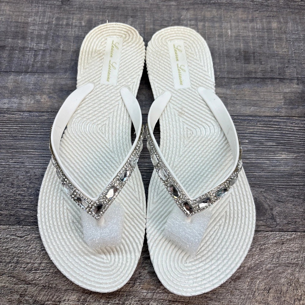 Lauren Lorraine Gigi White Rhinestone Crystal Flip Flop Sandals Womens Size 8
